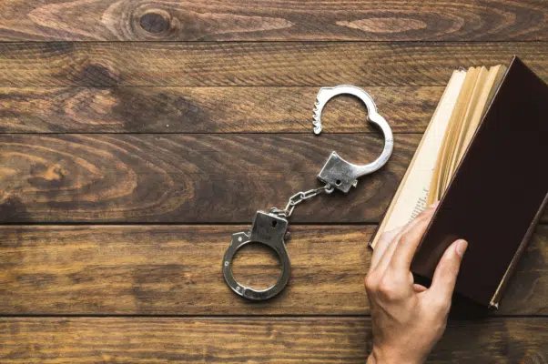 Leitura pode levar a redução de pena se for atestada por comissão imparcial
