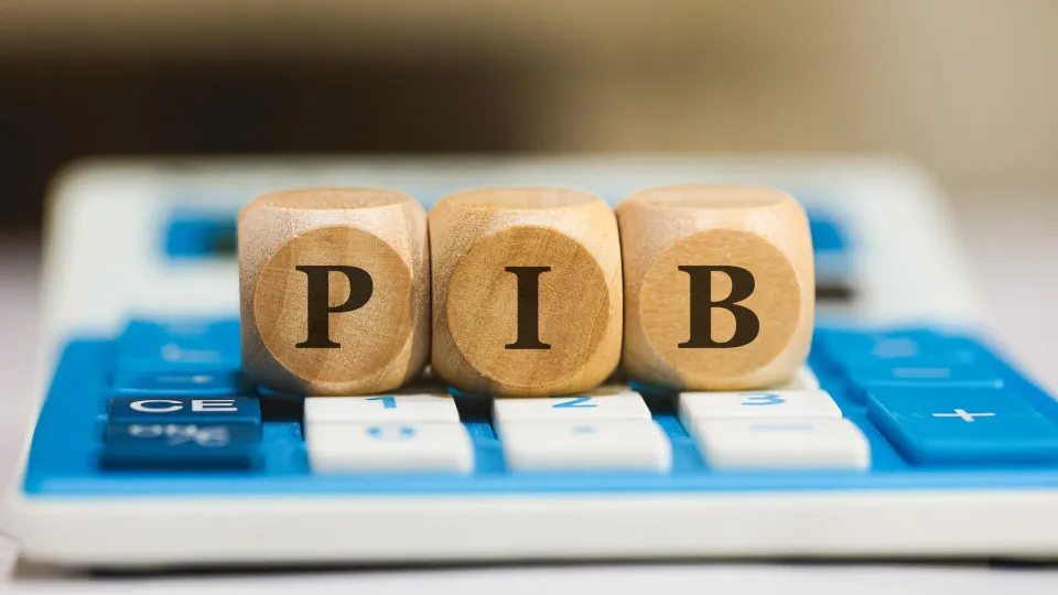 Projeção do Focus para crescimento do PIB de 2025 continua em 2,21%
