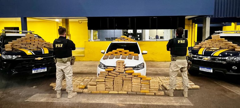 PRF  apreende mais de 250 kg de entorpecentes em Pimenta Bueno
