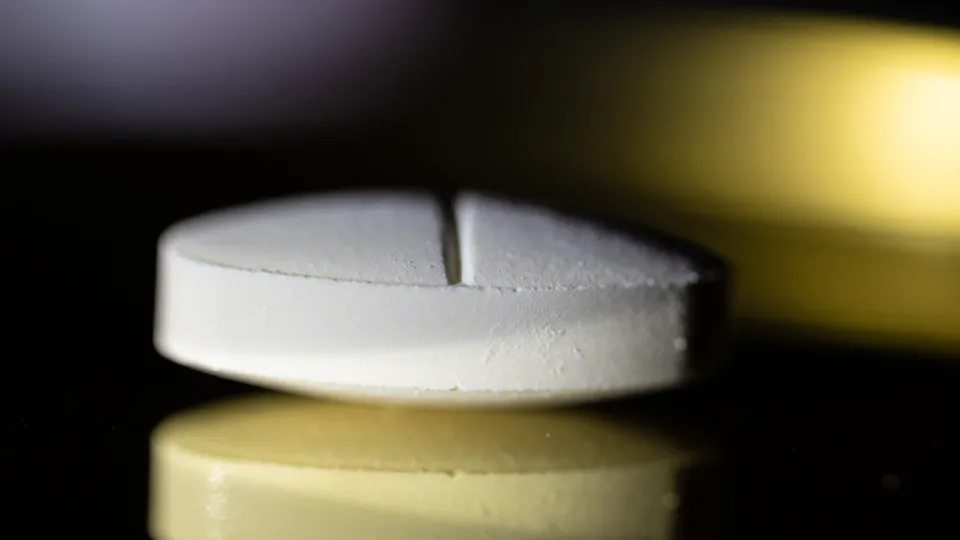 Em teste, comprimido contra obesidade é tão eficaz quanto caneta, diz estudo
