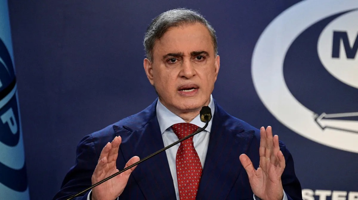 Com medo, procurador venezuelano acusa EUA de "campanha feroz e brutal" contra Maduro
