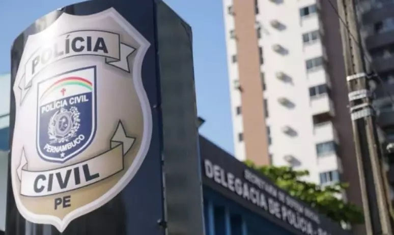 Homens com máscara de palhaço invadem casa e matam cadeirante em Pernambuco