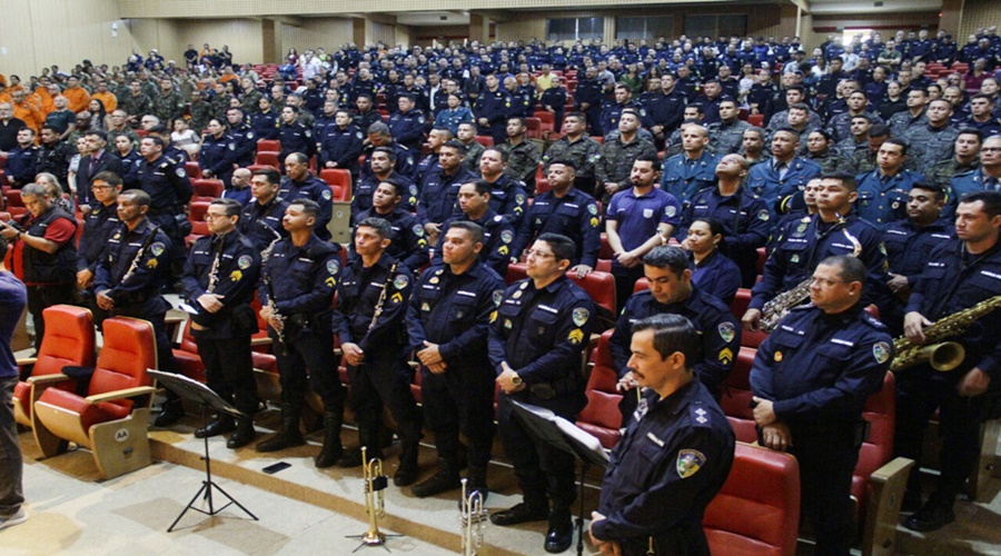 Governo de RO homenageia militares em evento alusivo ao Dia do Soldado