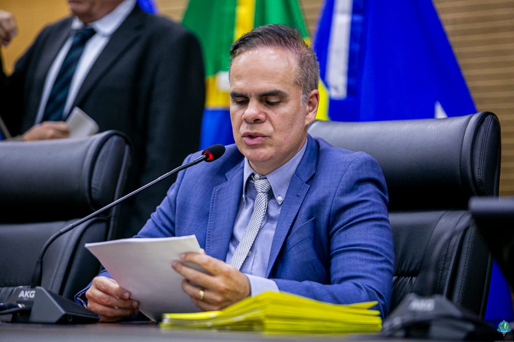 Após pedido de Alan Queiroz, governo aprova programa de parcelamento de dívidas de ICMS com até 95% de desconto
