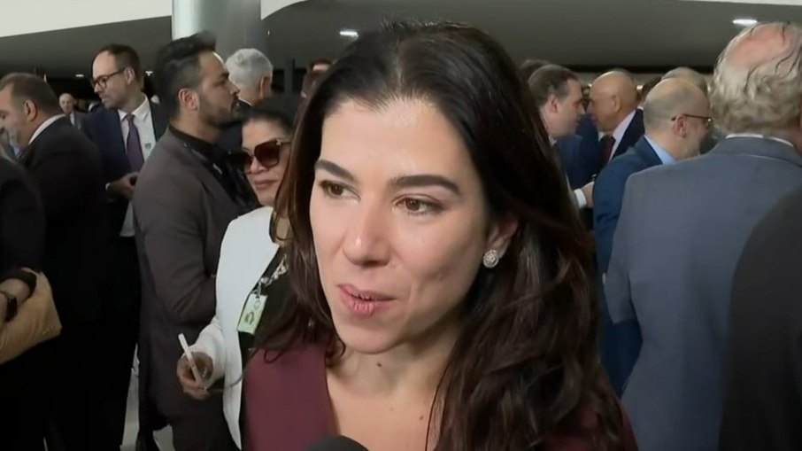 Herdeira de Silvio Santos, Renata Abravanel surpreende com aparição na Rede Globo
