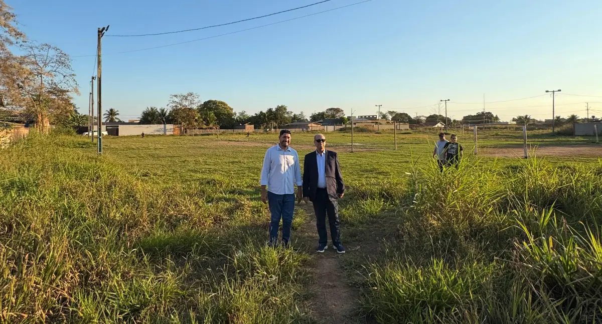 Vista Alegre vai ganhar Fórum Digital: vereador Márcio Pacele acompanha presidente do TJ em visita ao terreno

