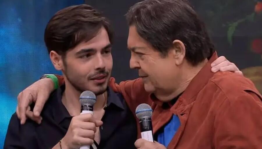 João Silva desabafa após alta médica de Faustão: ‘Cuidados serão para sempre’
