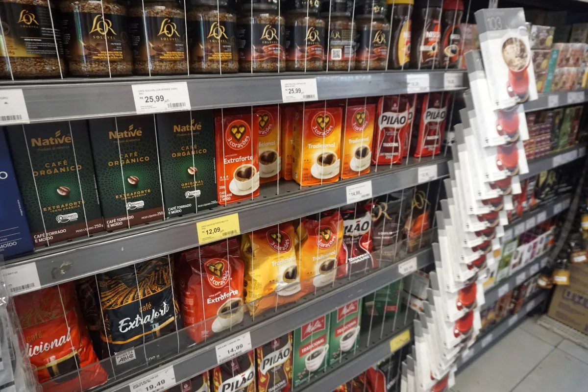 Tarifaço deixa carne e café mais baratos no varejo brasileiro, diz pesquisa
