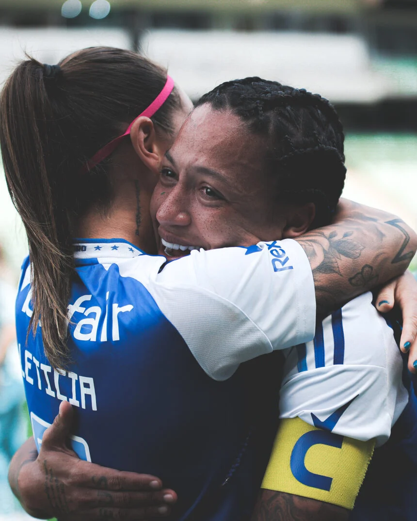 Craque do Cruzeiro diz ter “costas largas para aguentar críticas”
