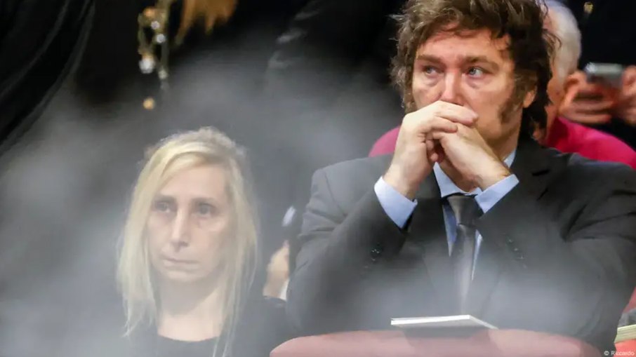 Juiz argentino proíbe publicação de áudios atribuídos à irmã do presidente Javier Milei
