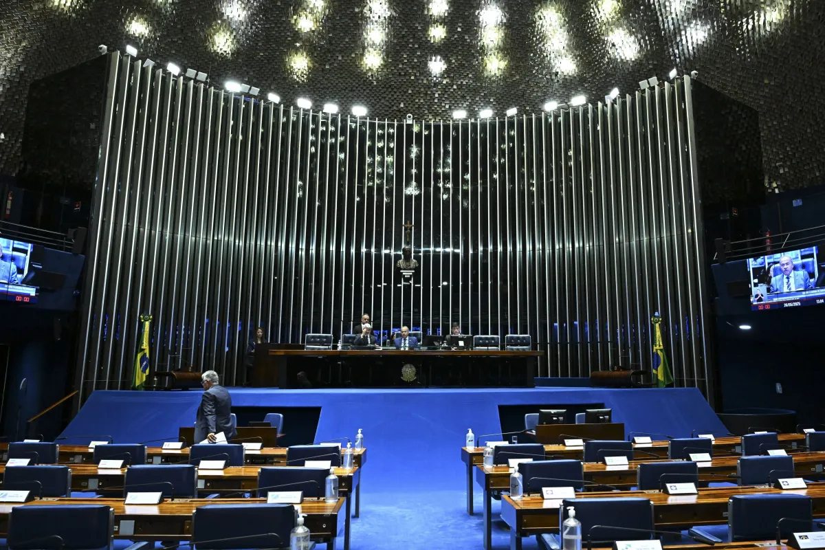 Entenda a Lei da Ficha Limpa, que muda prazos para inelegibilidade
