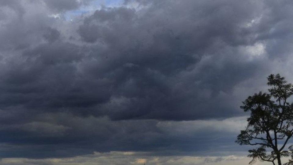 Sexta-feira em Porto Velho será de chuva e calor, com temperaturas chegando a 33°C