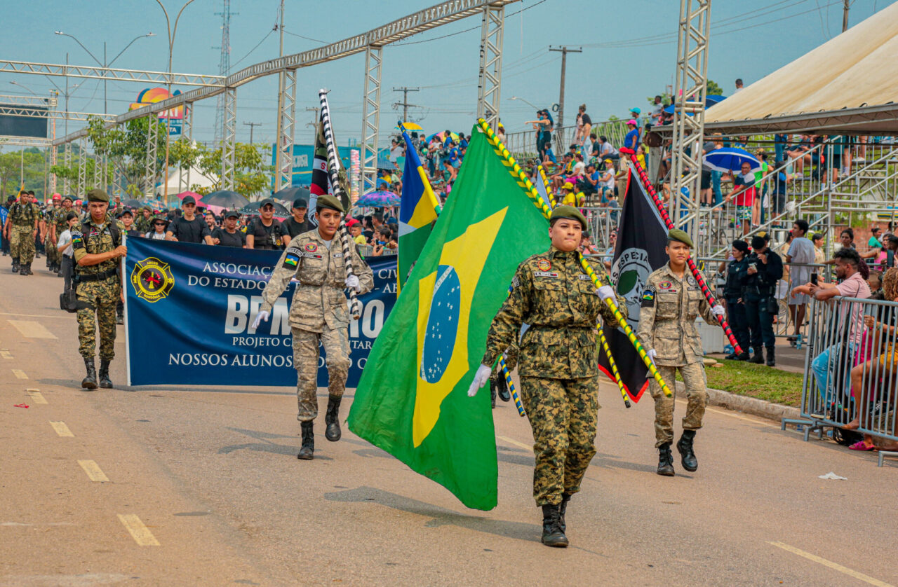 Tráfego na Avenida Jorge Teixeira terá alteração durante Desfile da Independência 
