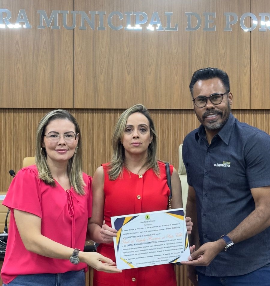 Câmara concede Título de Cidadã Honorária à ex-superintendente da PF em RO, Dra. Larissa Magalhães