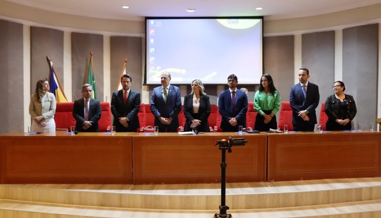 MPRO participa de cerimônia da OAB para lançamento de manual sobre uso de IA