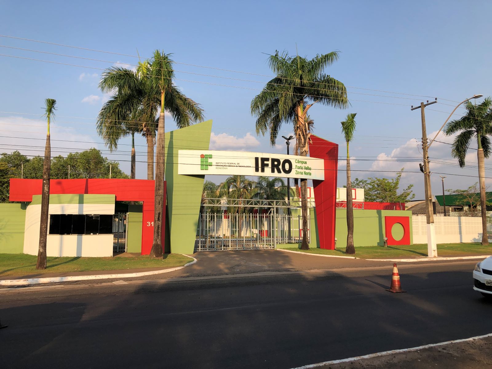 Governo Lula corta R$ 1,9 milhão do IFRO e prejudica funcionamento acadêmico