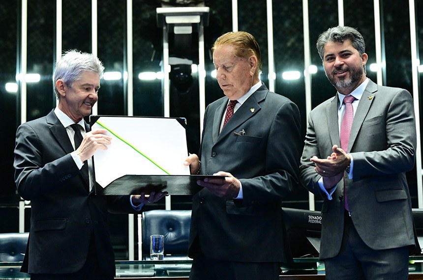 Homenagem a Assis Canuto destaca papel do pioneiro na colonização de Rondônia