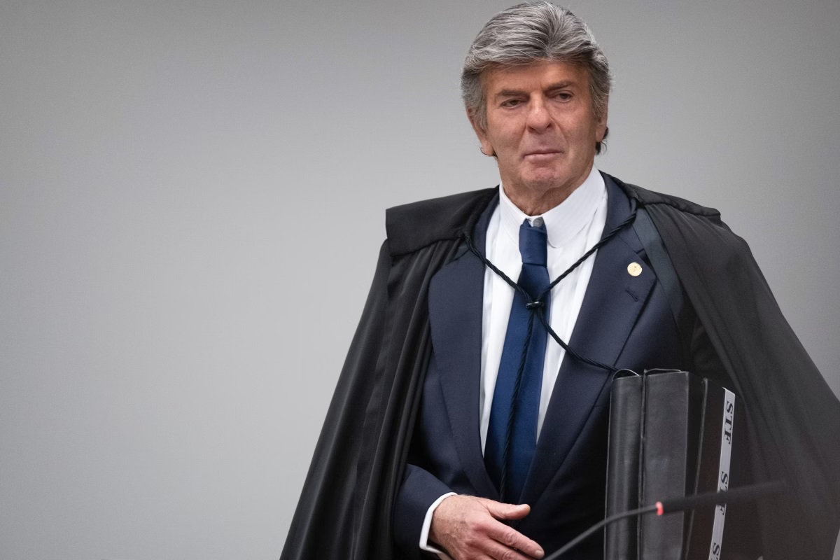 Entidade denuncia que ministro Fux recebeu ataques antissemitas após voto: “Alarmante”
