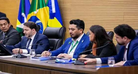 Secretário passa por saia justa na ALE/RO e diz que governador nunca foi ao João Paulo II