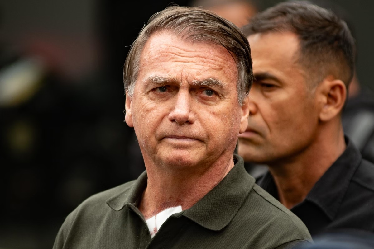Eventuais novas sanções de Trump levarão Bolsonaro direto para Papuda, dizem fontes do STF
