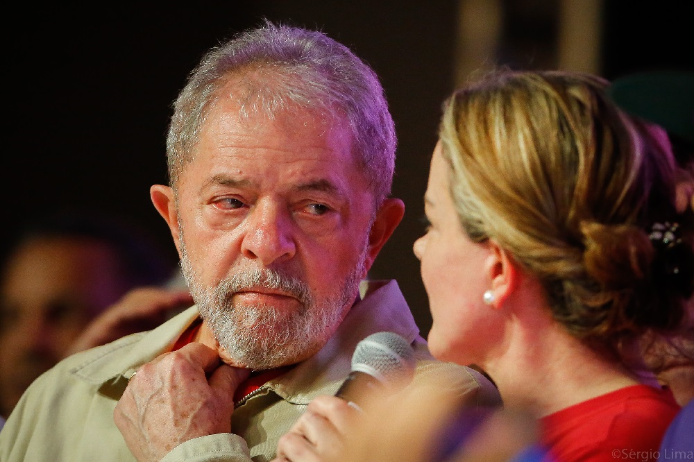 Lula apela para chantagem contra deputados para barrar anistia a Jair Bolsonaro