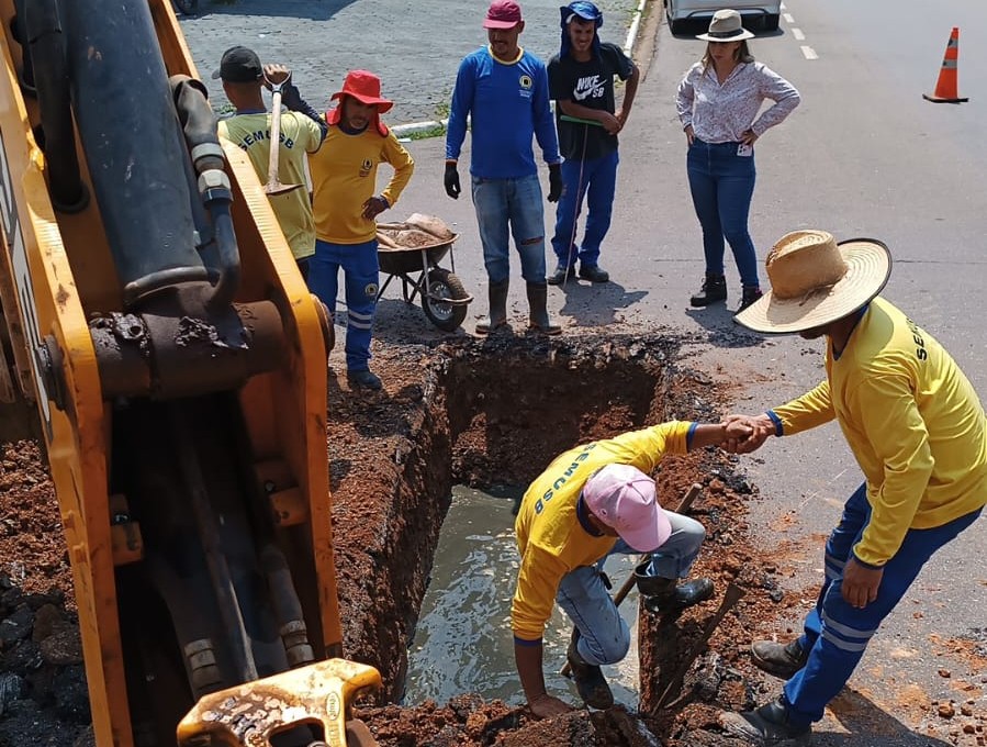 Prefeitura intensifica obras de saneamento para prevenir alagamentos na  7 de Setembro
