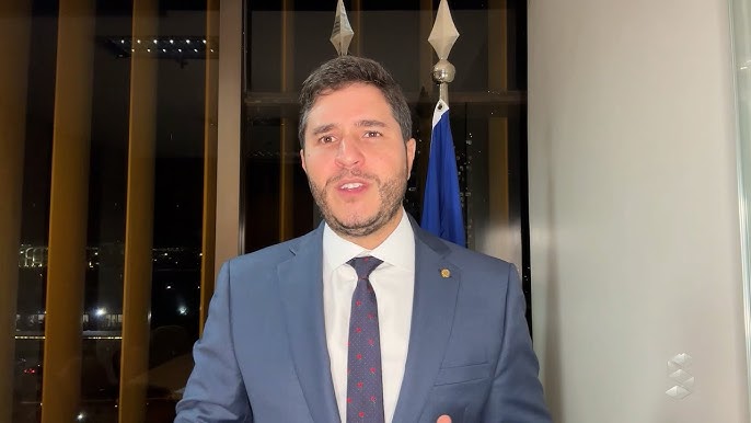 Maurício Carvalho diz “sim” para que eleitor não saiba voto dos deputados