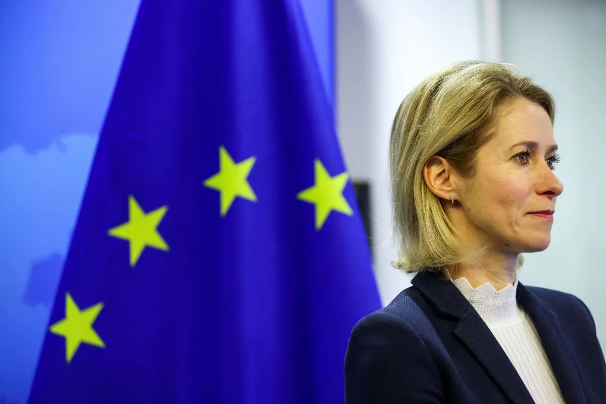 Comissão Europeia anuncia 19º pacote de sanções contra Rússia em meio a guerra

