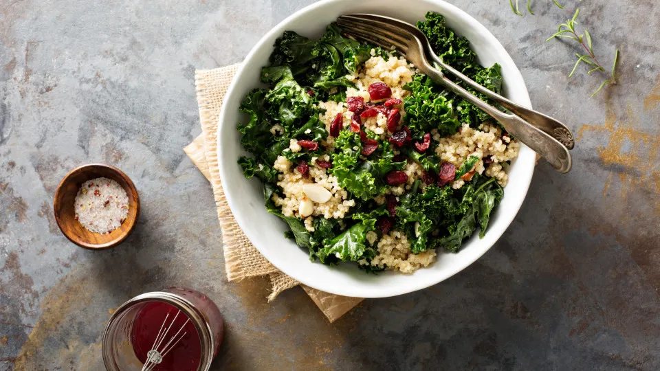 Alimentos que fortalecem o coração e reduzem riscos cardiovasculares
