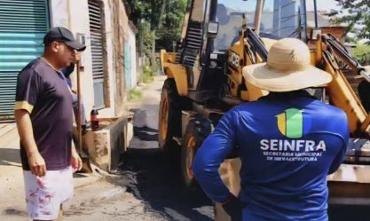 Vereador Júnior Queiroz destaca ação de tapa-buracos no Bairro Tucumanzal