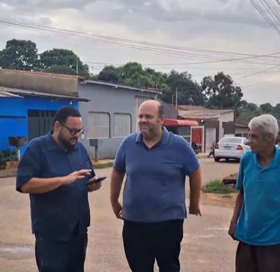 Vereador Júnior Queiroz solicita limpeza e manutenção de bocas de lobo no Bairro Castanheira