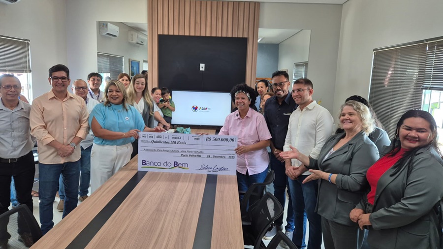 Sílvia Cristina entrega R$ 500 mil para a AMA-RO, que atende pessoas com Transtorno do Espectro Autista