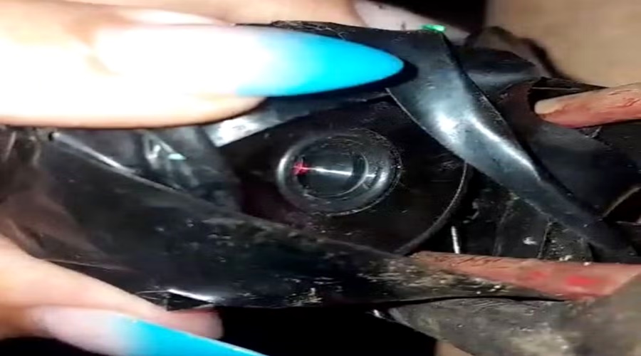 Mulher encontra câmera escondida em banheiro de casa alugada em RO 