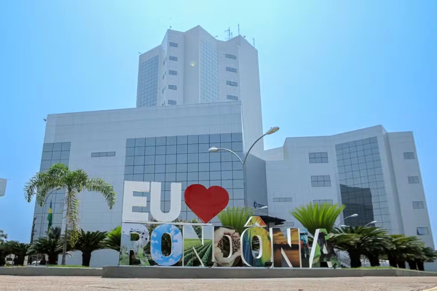 ALE-RO anuncia concurso com mais de 260 vagas e salários de até R$ 24 mil