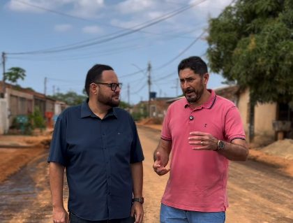 Vereador Márcio Pacele Fiscaliza Pavimentação no Bairro Parque da Amazônia