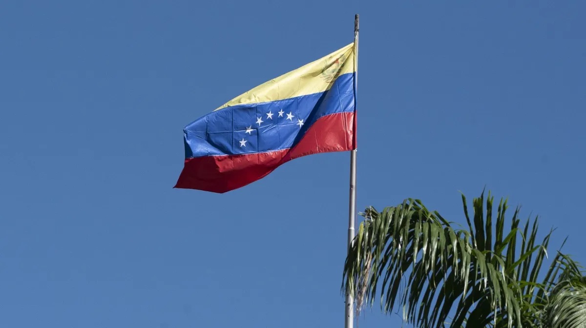 Com medo dos EUA, Venezuela mobiliza militares em operação para defesa nacional
