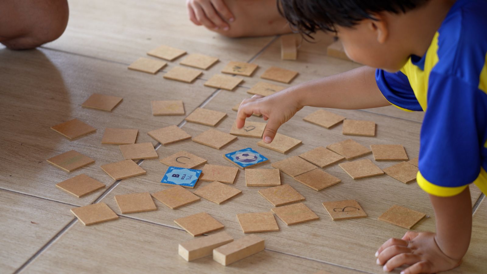 A importância das brincadeiras e das atividades físicas no desenvolvimento infantil
