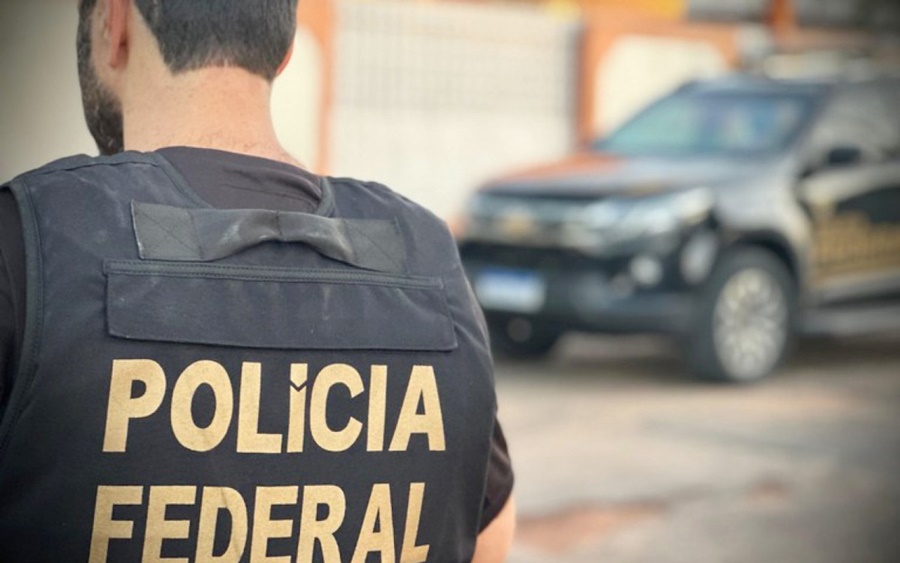 Advogada é presa ao tentar sacar precatório de R$ 1 milhão com documentos falsos