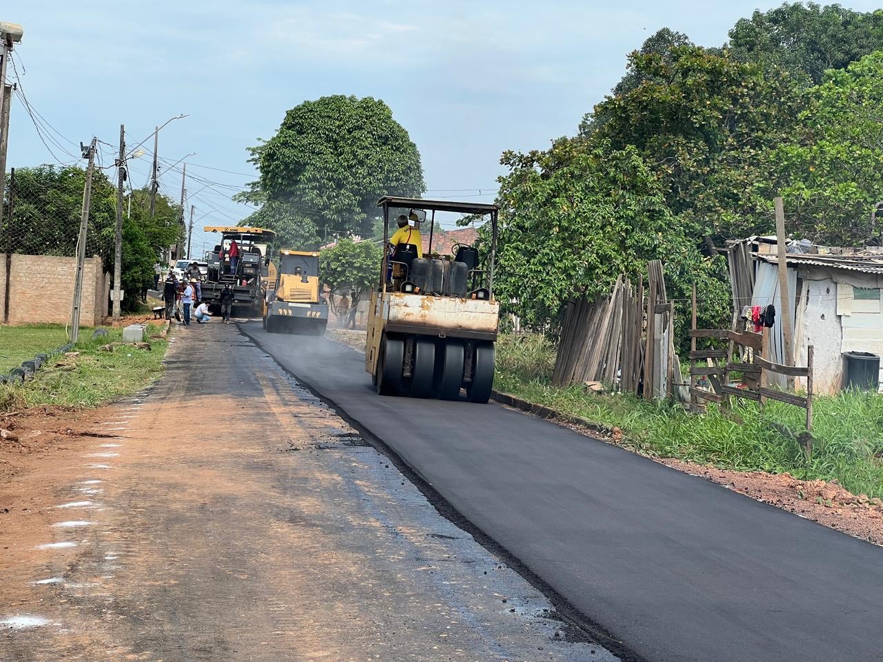 Rua Tijuca, no bairro São Francisco, recebe obras de recuperação e pavimentação
