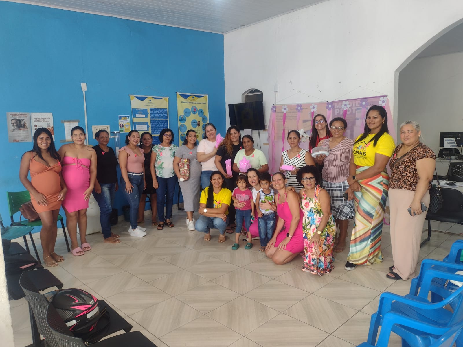 Encontro de mulheres fortalece campanha e reforça compromisso com a saúde feminina
