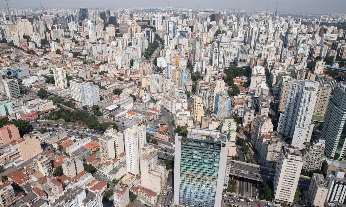 Caixa começa a oferecer crédito habitacional com novas regras
