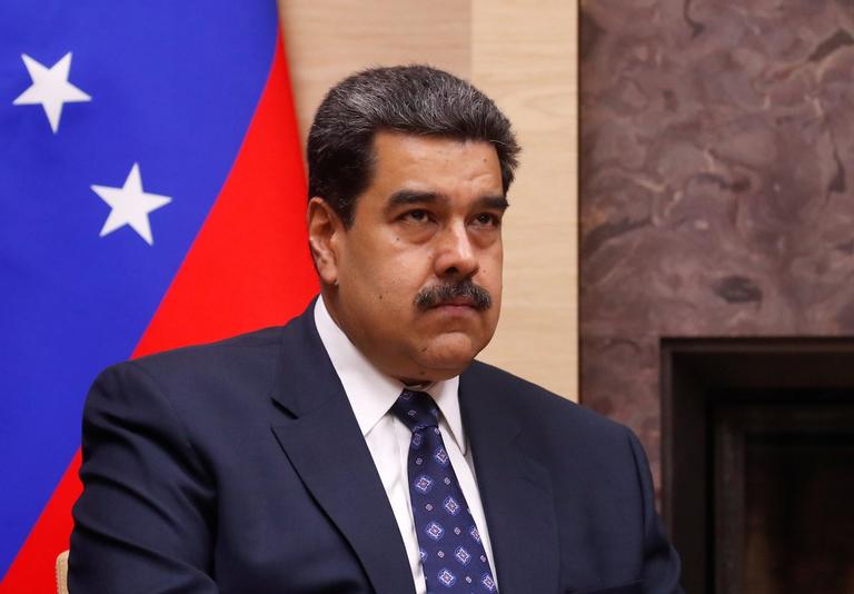 Desesperado, Ditador da Venezuela ativa defesa na capital em meio a tensões com os EUA
