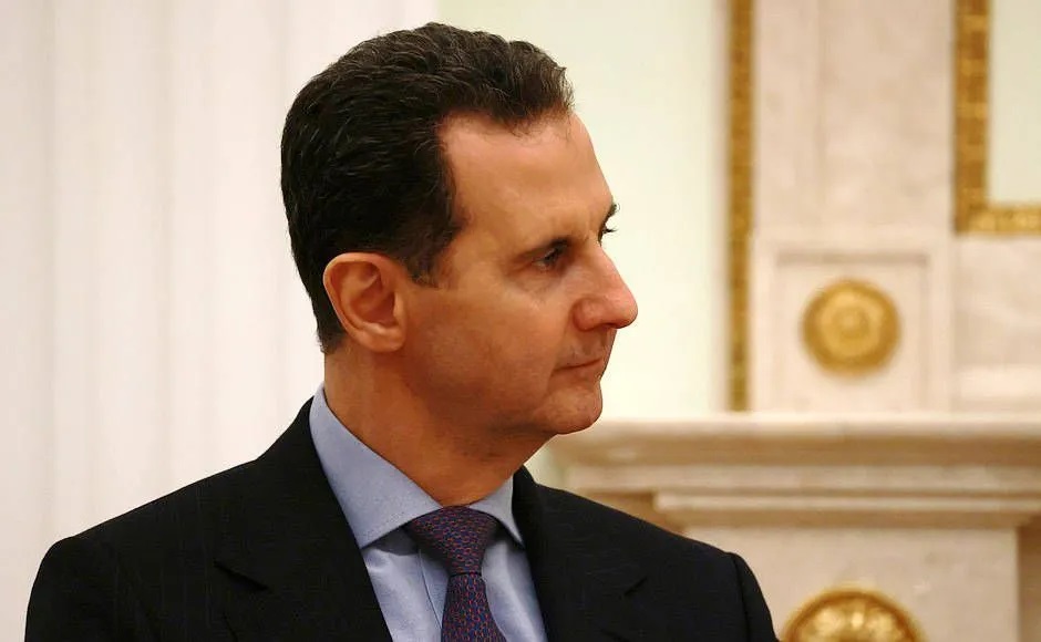 Líder da Síria pedirá que Rússia entregue Assad para julgamento, diz fonte do governo
