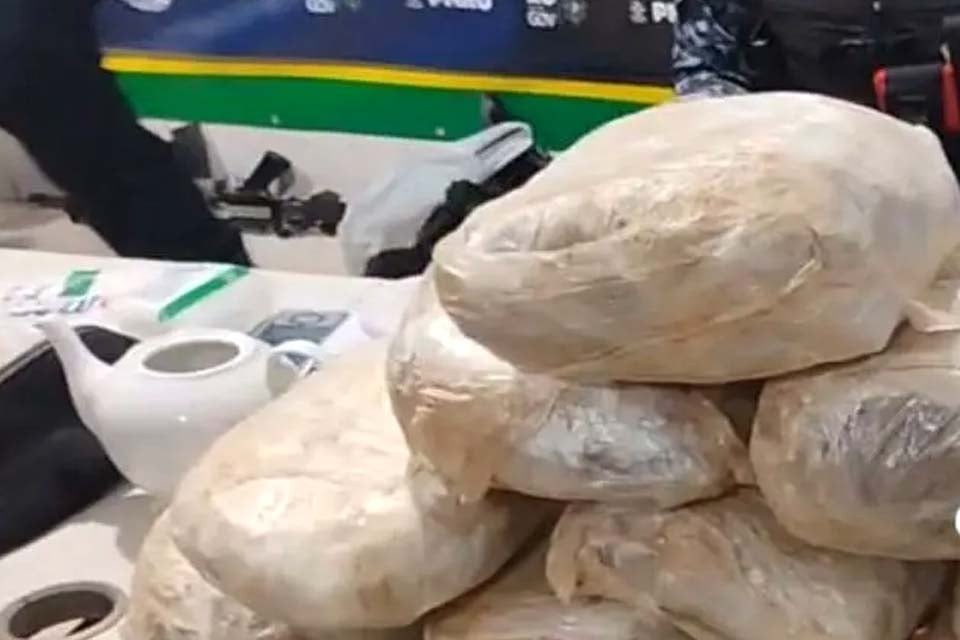 Trio é preso com mais de 11 kg de maconha em residência na Zona Norte de Porto Velho