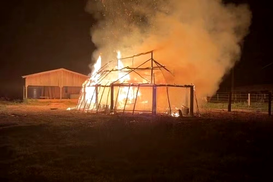 Incêndio destrói maloca tradicional e mobiliza povo Puruborá em busca de justiça