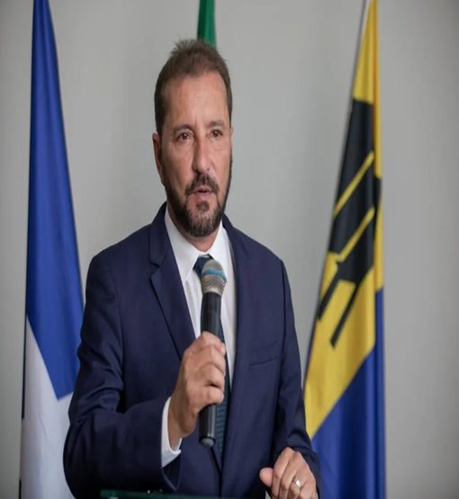 Sem aliados fortes para ALE, Câmara e Senado, Hildon Chaves busca novo rumo