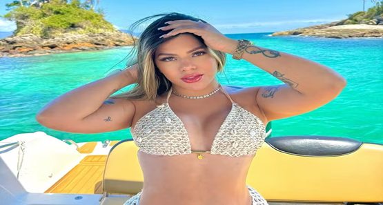 Influencer segue presa por mandar torturar suspeitos de furto em sua casa