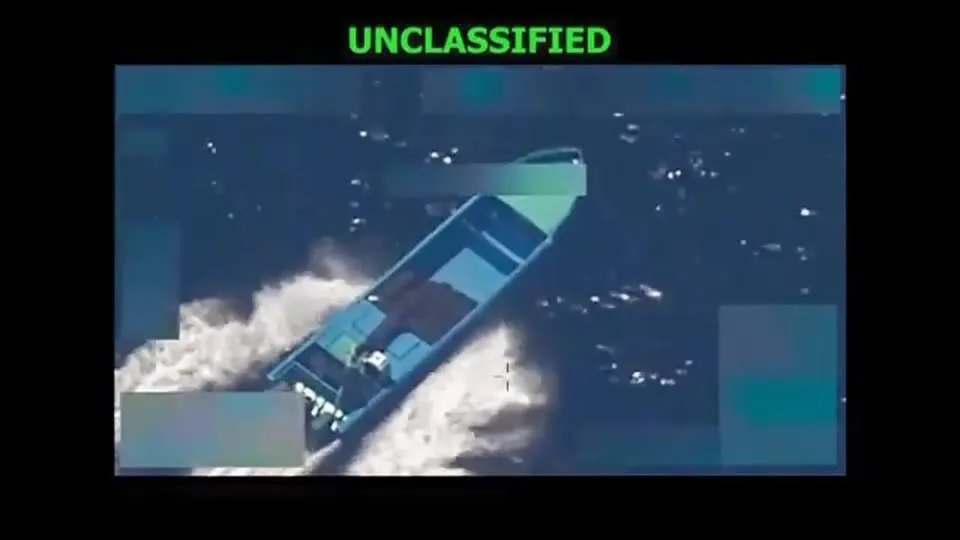 Estados Unidos atacam segundo barco que seria usado para tráfico de drogas no Pacífico
