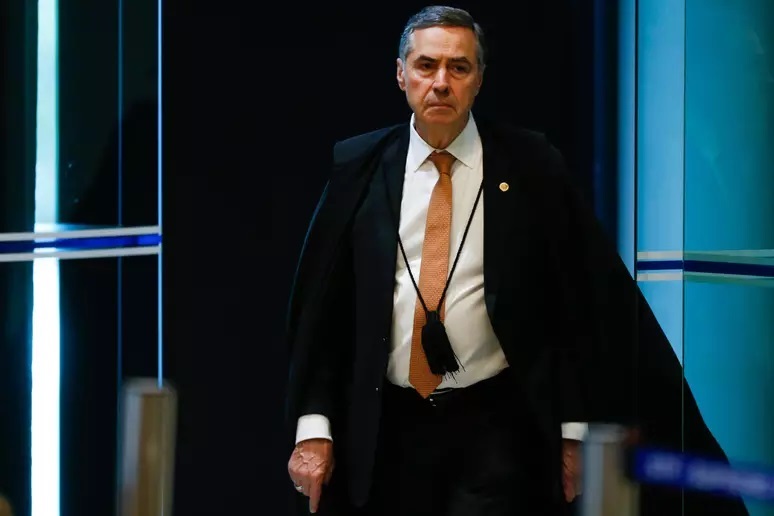 STF derruba liminar de Barroso que autorizava enfermeiros a atuar em aborto legal