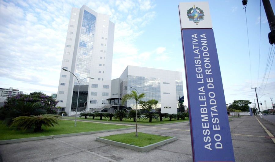 ALE garante retirada de pauta de julgamento e suspende tramitação da ação contra Lei que protege moradores da Resex Jaci-Paraná